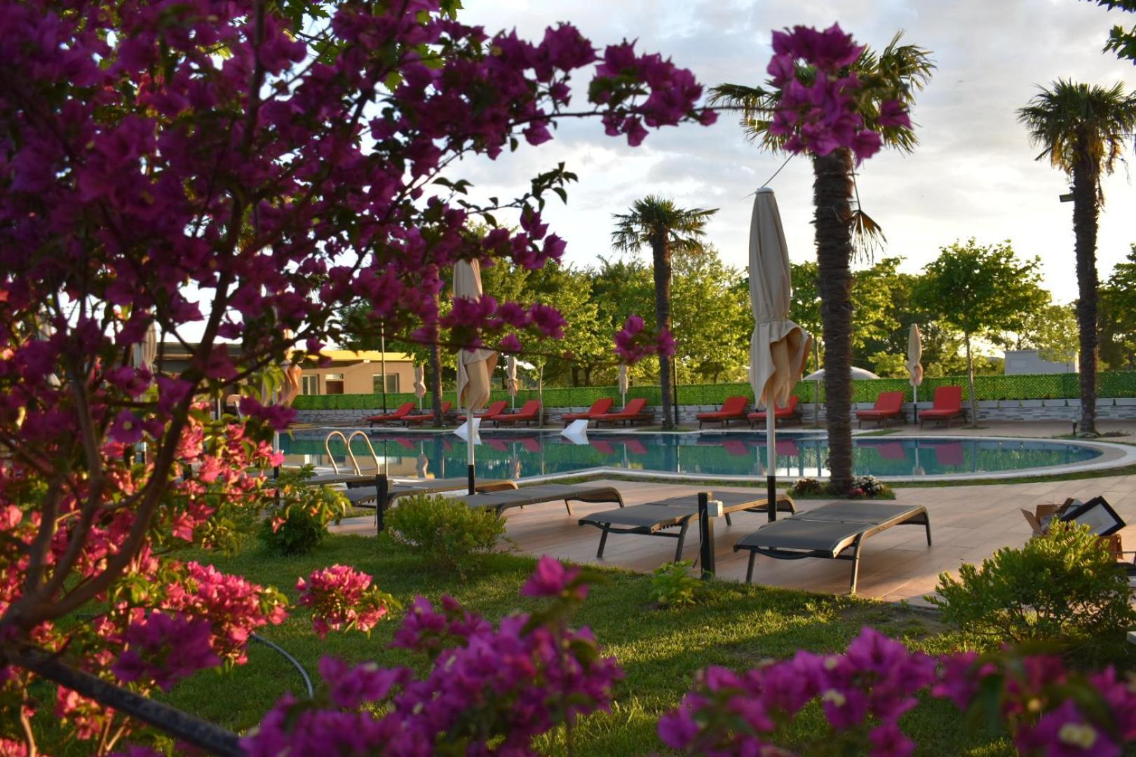 Hotel Qetesia-Te Indriti Velipojë Εξωτερικό φωτογραφία